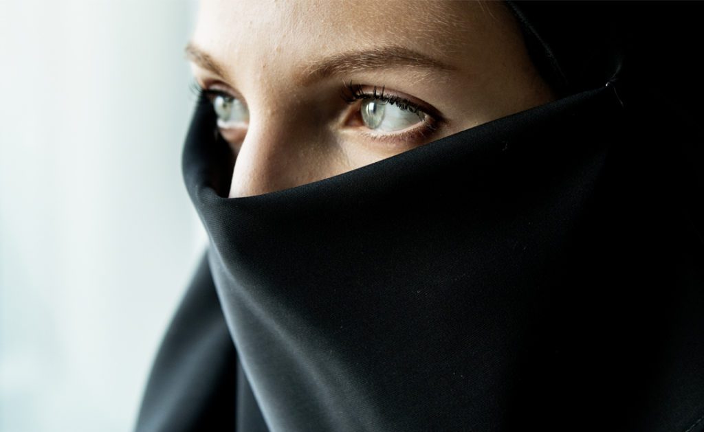 Why the Niqab is Religious and Not Cultural – Mawarid Lifestyle